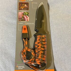 Paracord Handle Survival Knife